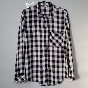 JW Style Button Down Shirt Size M